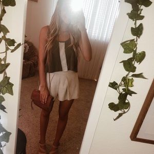 Forever 21 cropped tank w/ front detail